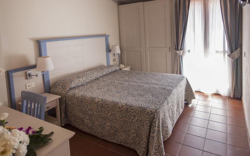 BLU HOTEL LACONIA VILLAGE